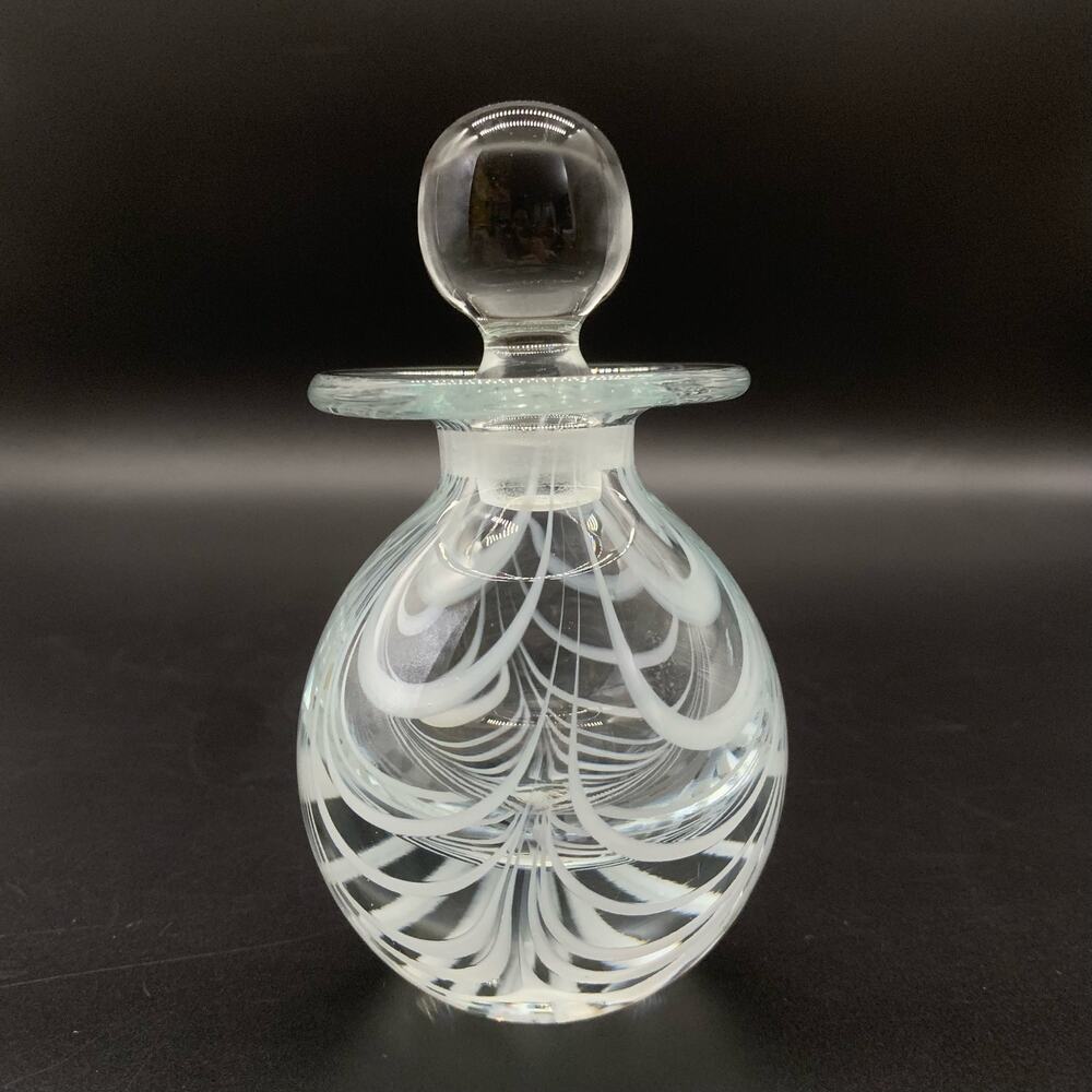Vintage MMA Metropolitan Museum Of Art White Clear Glass Swirl Bottle w/ Stopper